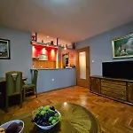 Apartments Vukmirovic